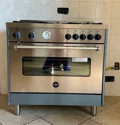 Bertazzoni 90x60cm Gas Cooker Electric Oven Steel Made In ITALY