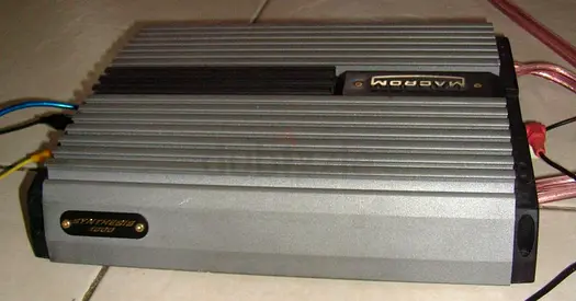 Macrom Synthesis 1000