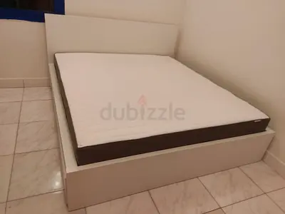 IKEA Malam king size 180×200cm bed frame with IKEA mattress and 2 big storage drawers underneath is