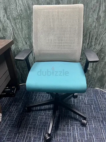 Steel case think chair