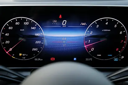 صورة 9 لـ 2026 Mercedes-BENZ GLC