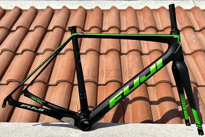 Carbon road bike frameset