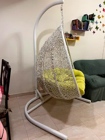 Stylish Hanging Egg Chair for Cozy Spaces