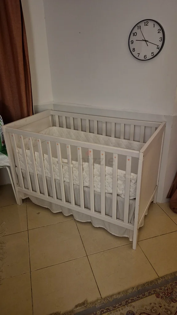 Ikea sundvik White Crib for Your Little One dubizzle Ajman