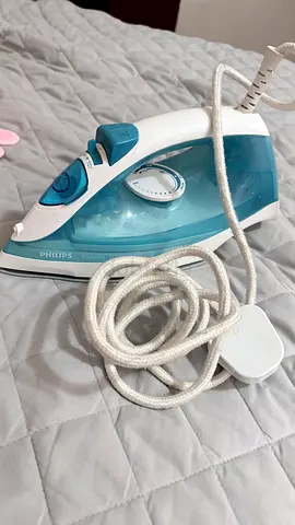 Philips Steam Iron for Effortless Ironing