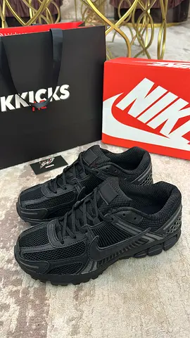 Nike Air Vomero 5 ‘Black’