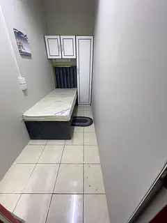 Partition for rent Al nakheel