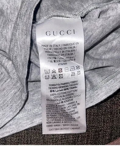 Authentic gucci tshirt boy