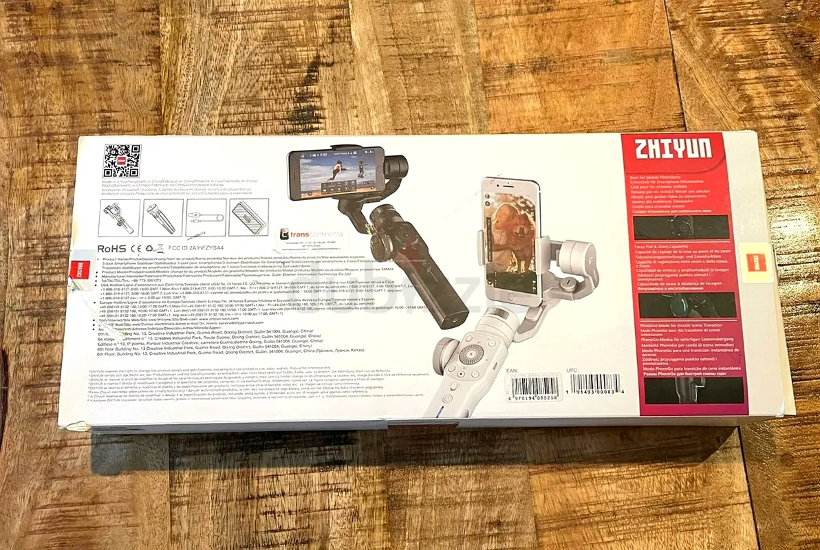 Compact Camera Gimbal Stabilizer for Smooth Filming65073401074562112