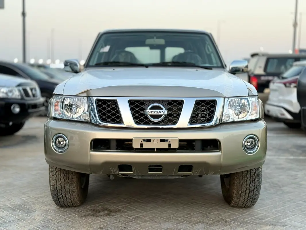 Nissan Patrol Safari 2024 — photo 1 of 10