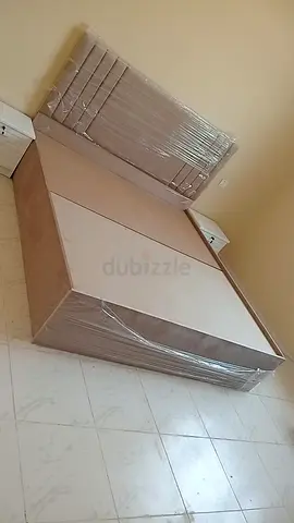 Brand new king size bed storage bed nd medical mattress family bed king bed