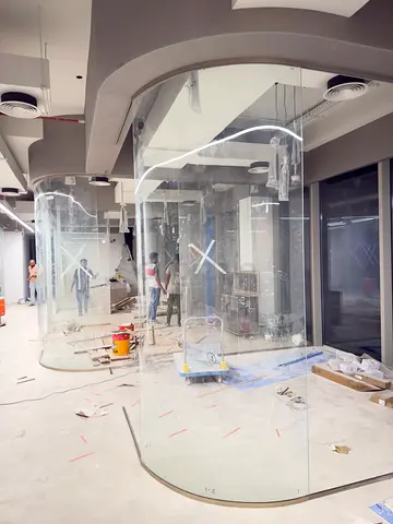 Rumaisa glass  Aluminium installation maintenance