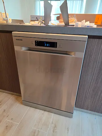 Samsung Three Racks New model Dishwasher Perfect Condition