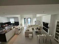 READY TO MOVE IN l BIG SIZE lGOOD LOCATION-WITH SWIMMING POOL-AND 2 KITCHEN