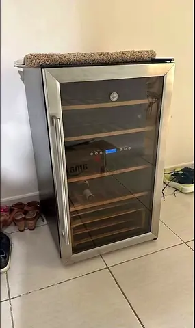 Wine Cooler fridge