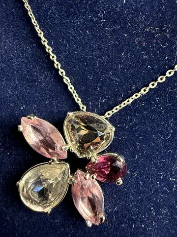 Swarovski flower crystal chain