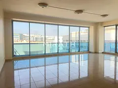 NO COMMISSION || BRIGHT &amp; SPACIOUS HALL  || MODERN KITCHEN  ||  HUGE BALCONY