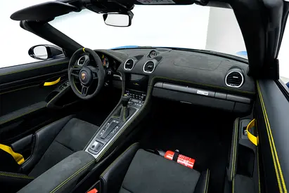 صورة مصغرة 11 لـ 2025 Porsche 718