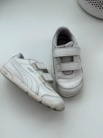 White Baby Sneakers Puma size 25
