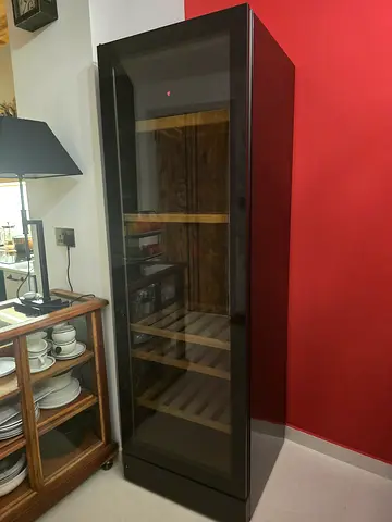 VestFrost New model 197 Bottles Capacity Wine Cooler Almost new