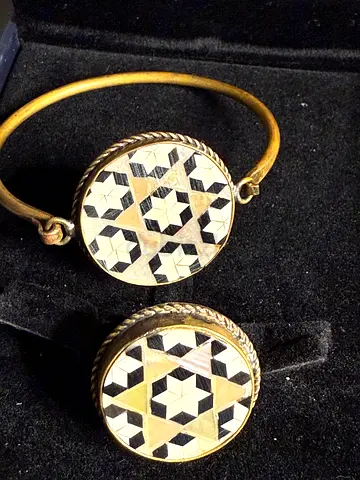 Jewelry set mother pearl