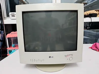 LG StudioWorks 560N 15 CRT Monitor