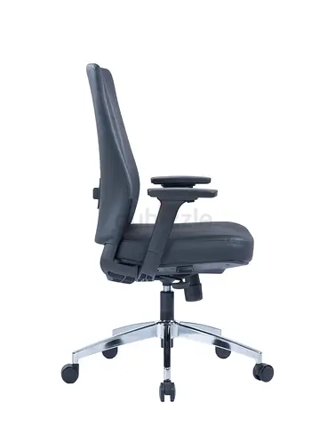 Medium back executive leather chair
