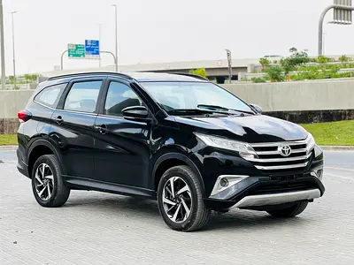 Toyota Rush // Gcc space // 7 seats // Good conditions