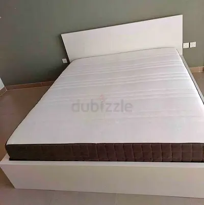 IKEA Malam king size bed 180/200cm bed with 2 storage drawers underneath