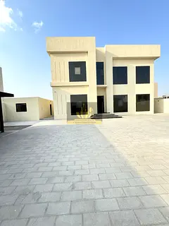 Villa for rent in al athbah 4 master bedrooms