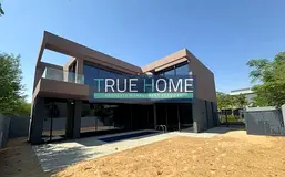 4BR Villa with Private Pool | Freehold | Ready