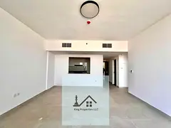 One bedroom with 2 bathrooms