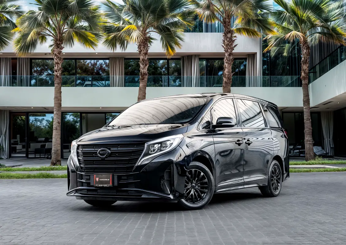 GAC GN8 2023 — photo 1 of 15
