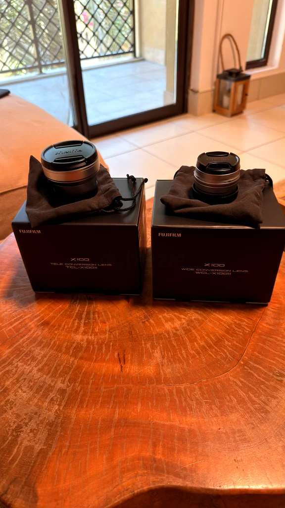Fujifilm X100 Teleconverter and wide angle Lens Set Perfect