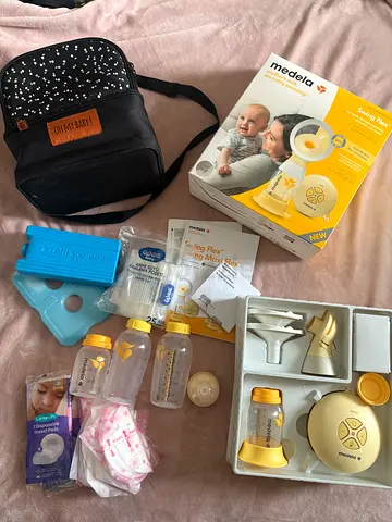 Complete Medela Breast Pump Set with Accessories