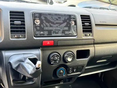 2025 Toyota HIACE 照片 13