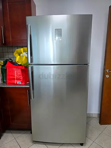 Samsung 720 literes Refrigerator with digital display same like New