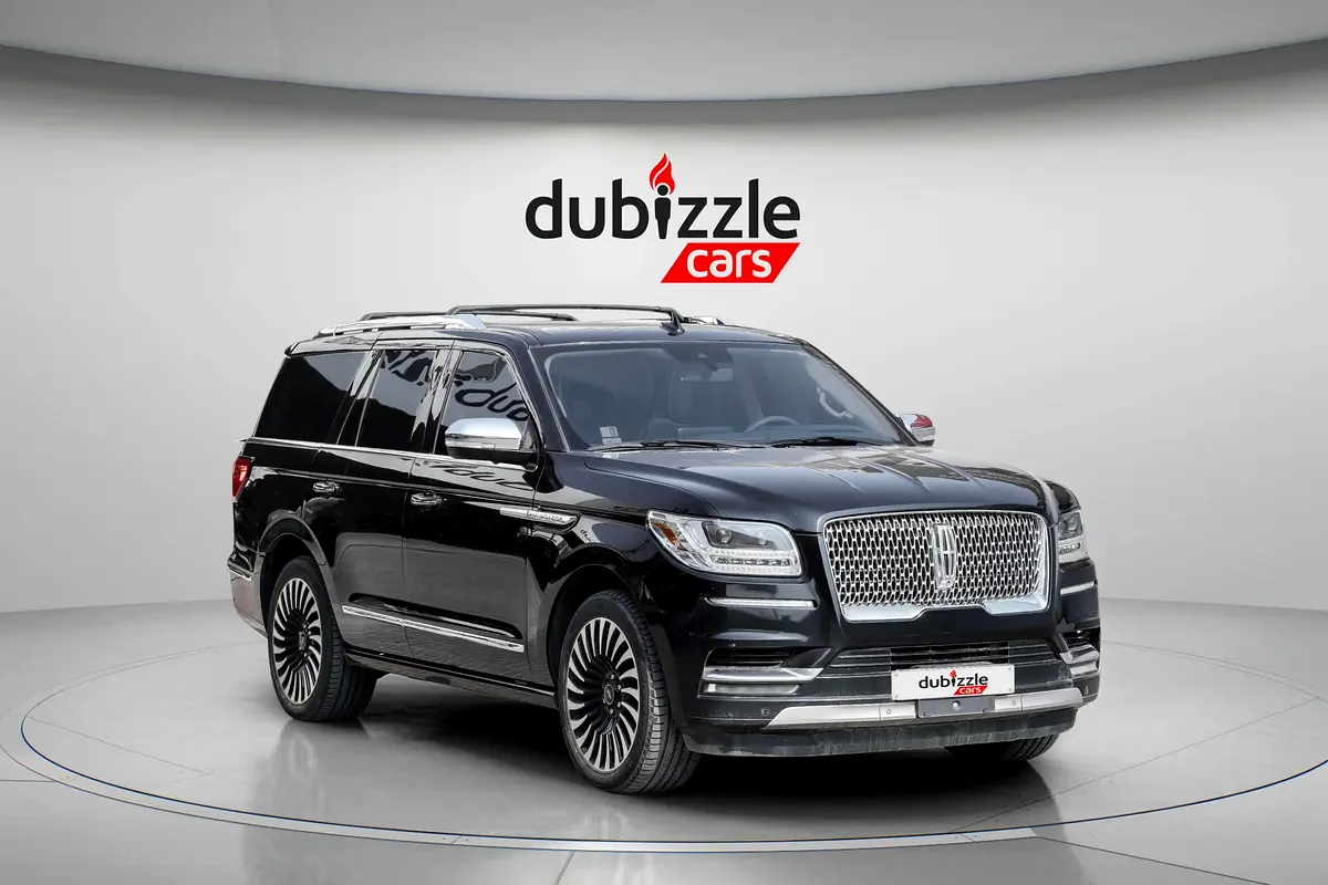 Lincoln Navigator 2018 — photo 1 of 20