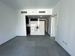 Specious luxury one bedroom apartment for rent in tiraz bulding Al Jada