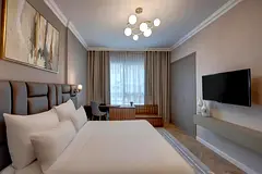 Bills Included | Prime Location | Next To Mall