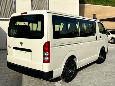 2025 Toyota HIACE 照片 6