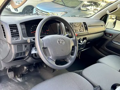 2025 Toyota HIACE 照片 12