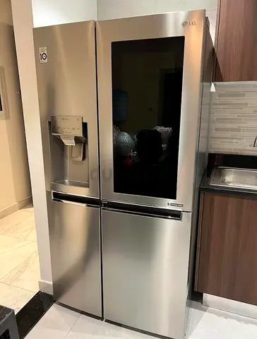 Insta view LG refrigerator
