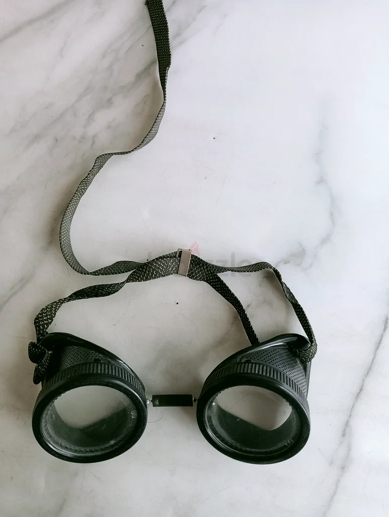 Vintage Diving Goggles for Water Adventures dubizzle Sharjah