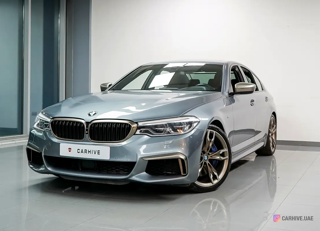 BMW 5-Series 2019 — photo 1 of 20