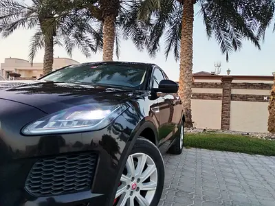 GCC SPEC . JAGUAR E PACE 2019 . VERY CLEAN CAR...TURBO OPTION