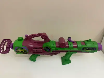 Hulk movie 2003 water gun