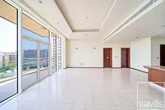 Sea Views | Spacious | Prime Location