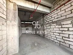 Shell &amp; Core Shop | Vacant Unit | Lagoon  Facing