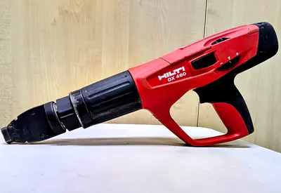 HILTI DX-460 NAILGUN